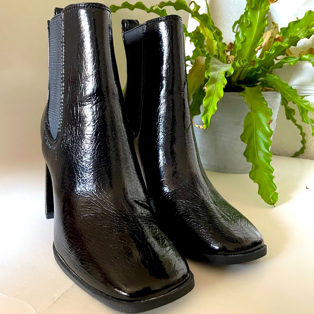 Sam Edelman circus Black Patent Heeled Ankle Boots
